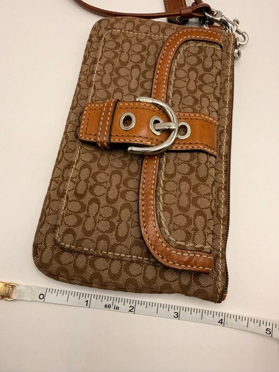 Vintage Coach Y2K SoHo Signature Wristlet Wallet - Picture 11 of 11